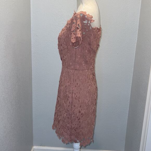 Lord & Taylor Design Lab off the shoulder floral lace Dress - Size M - Picture 3 of 9